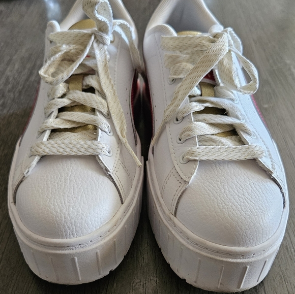 Puma - Picture 3 of 8